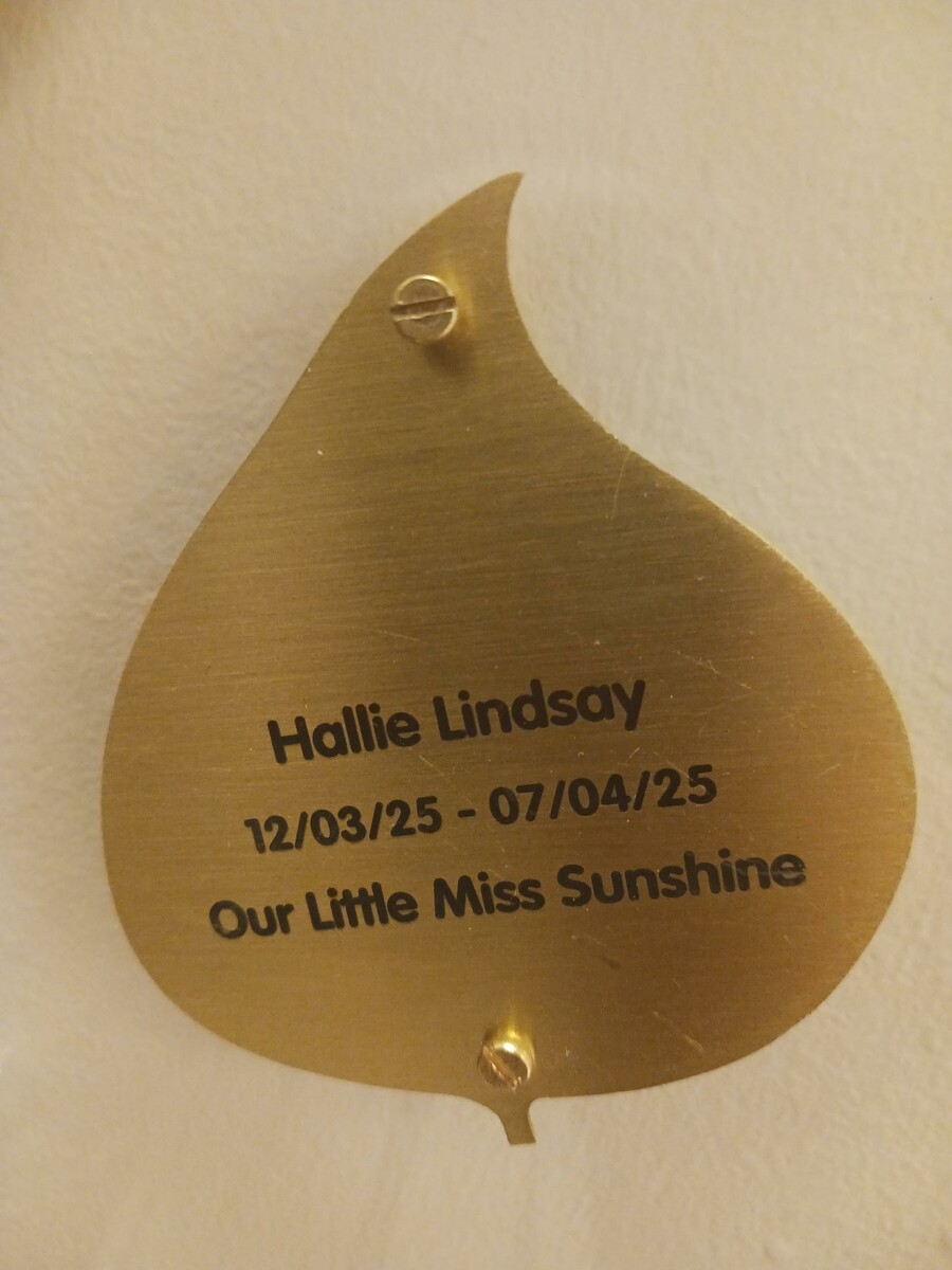 Hallie Leaf