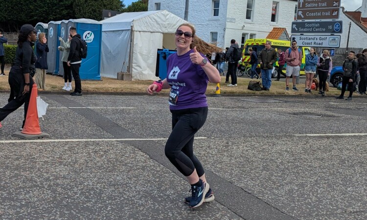 Women running edinburgh CBH